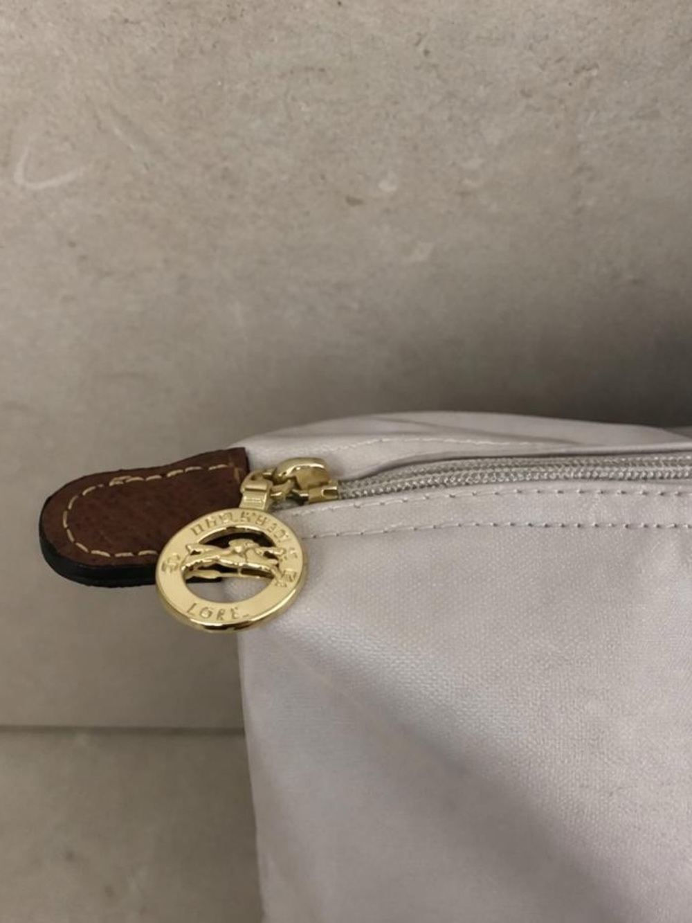 Longchamp Light Gray Tote with Brown Leather Trim - Picture 3 of 9